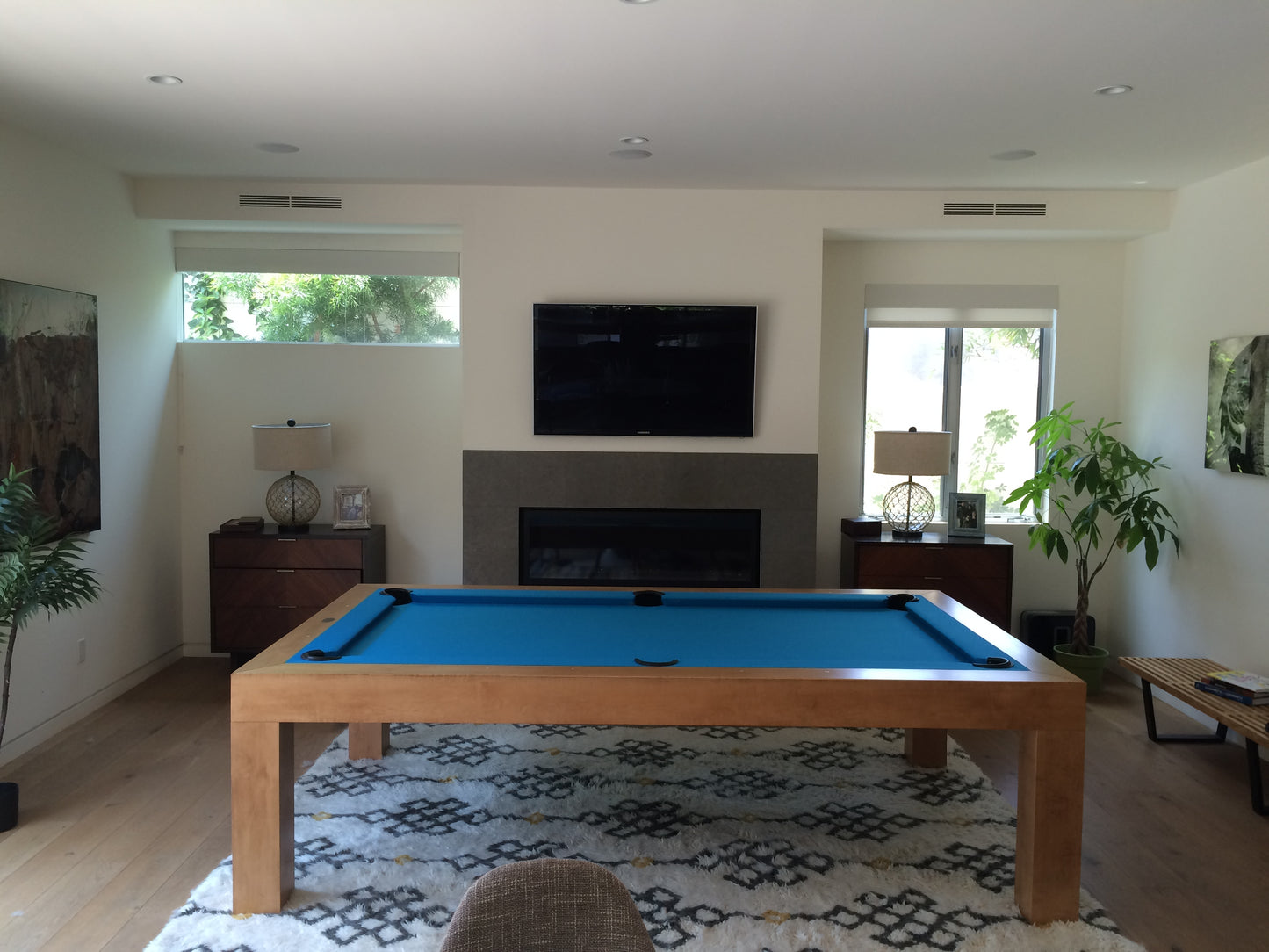 Bellagio Modern Pool Table