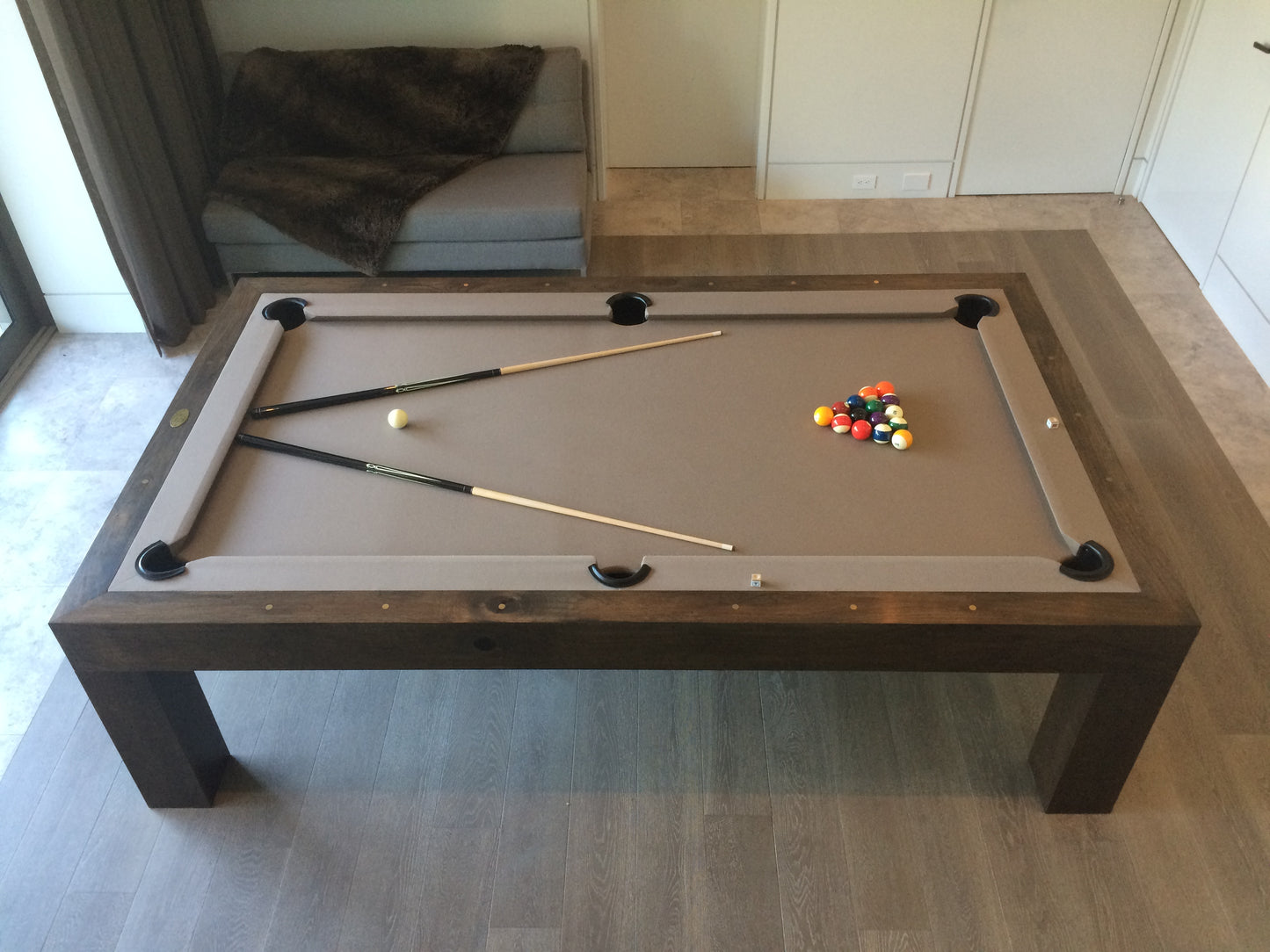 Bellagio Modern Pool Table