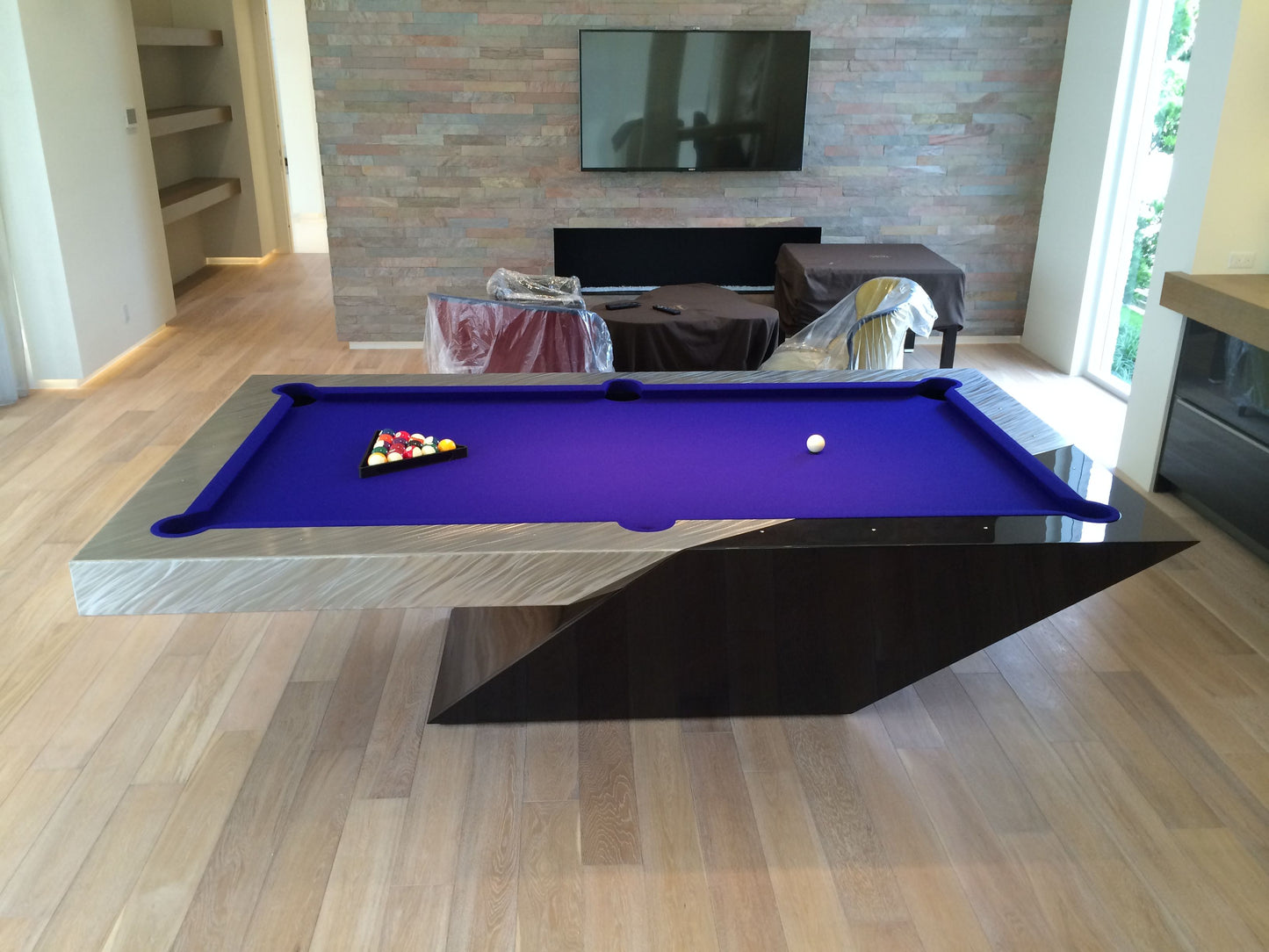 Boss Modern Pool Table