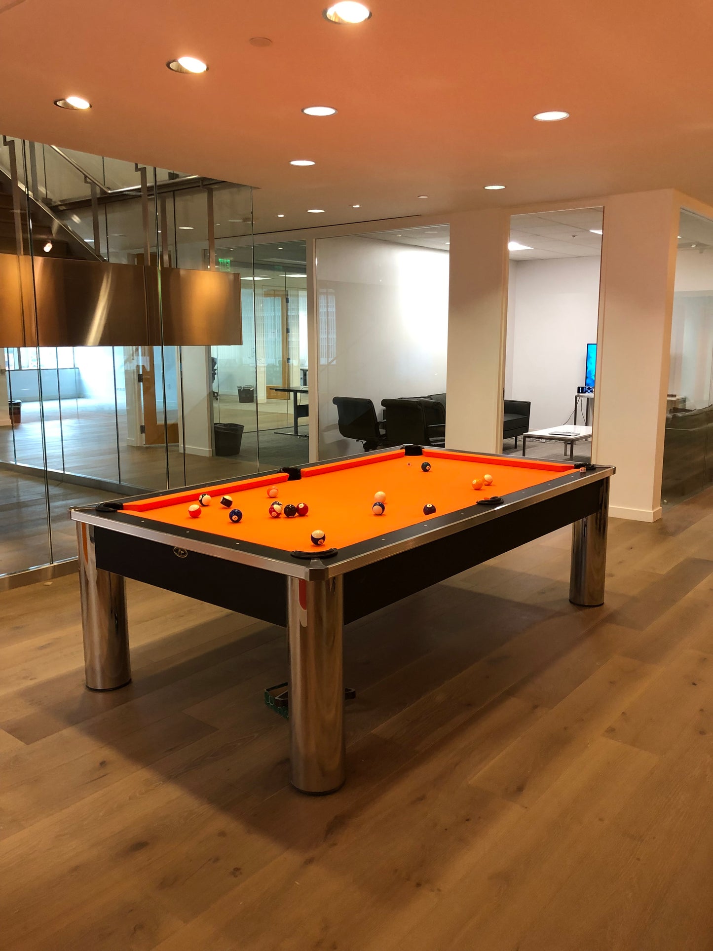 Cosmopolitan Modern Pool Table