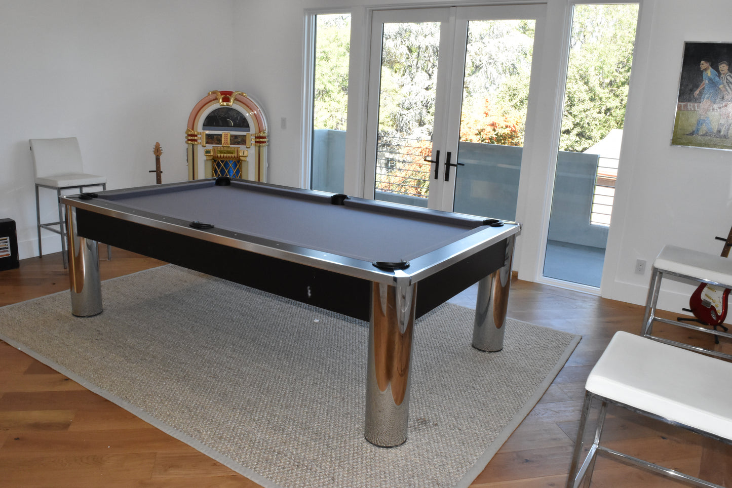 Cosmopolitan Modern Pool Table