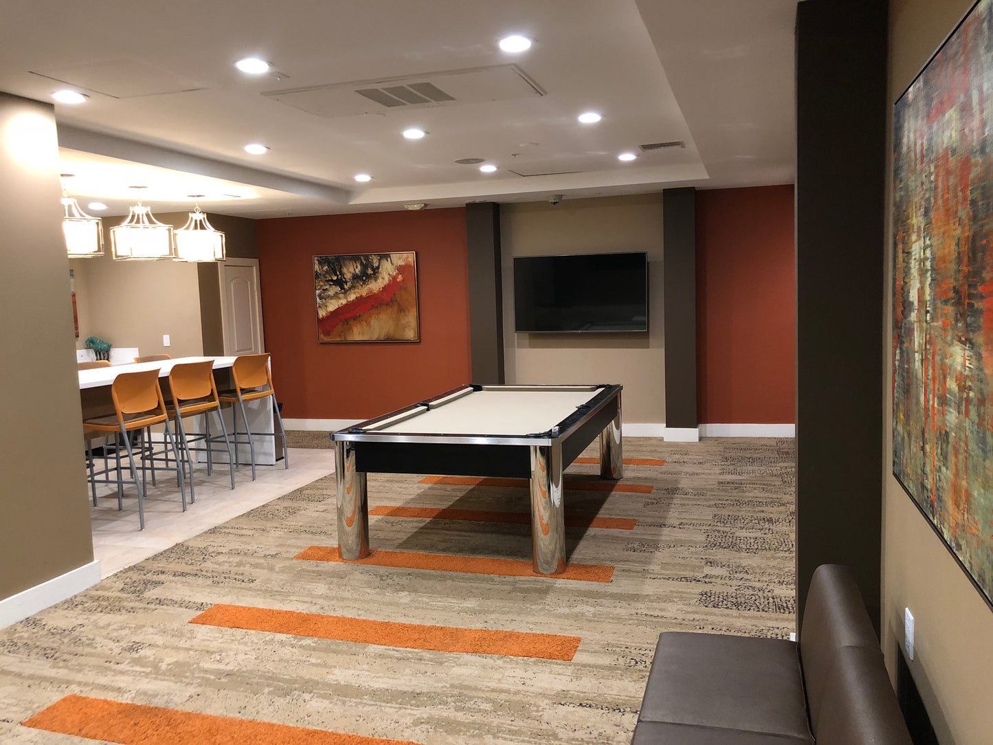 Cosmopolitan Modern Pool Table