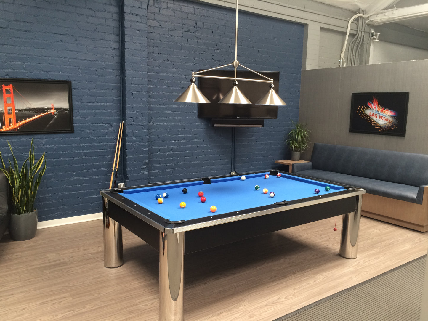 Cosmopolitan Modern Pool Table