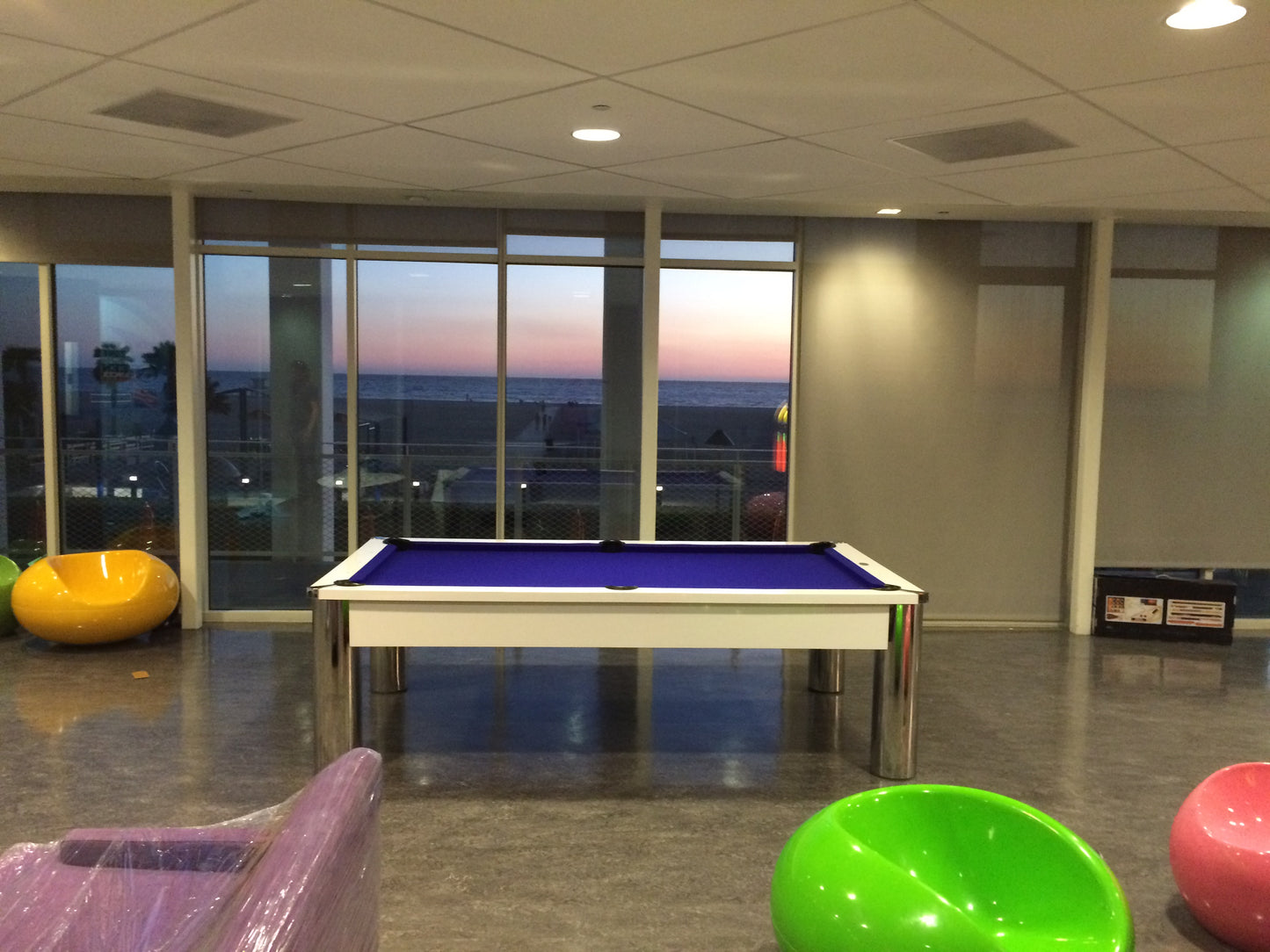Cosmopolitan Modern Pool Table