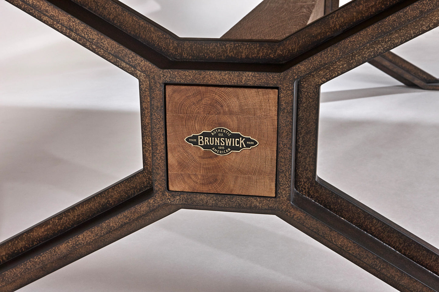Damerom Pool Table