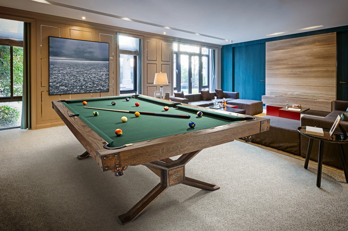 Damerom Pool Table