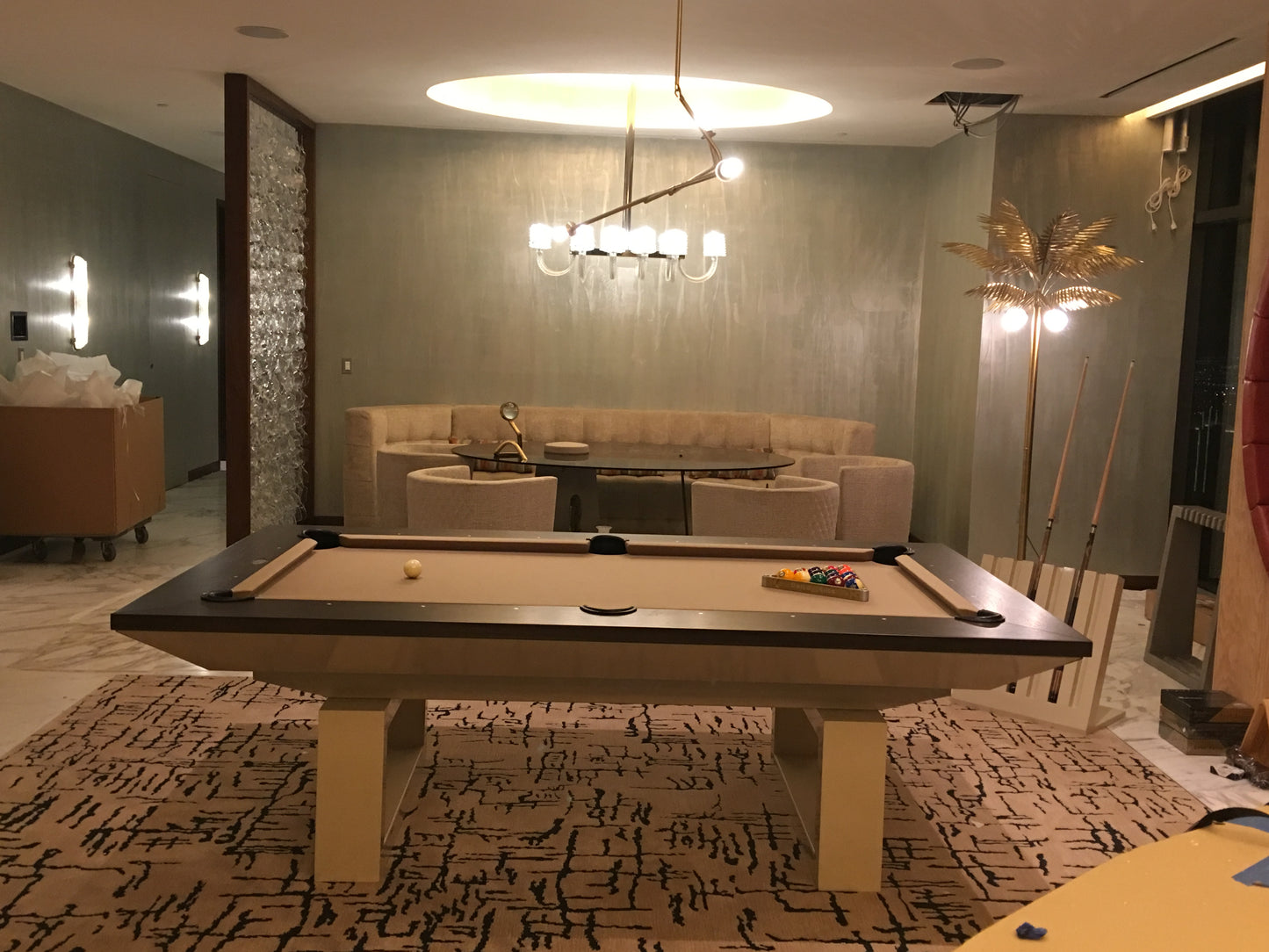 Evolution Modern Pool Table