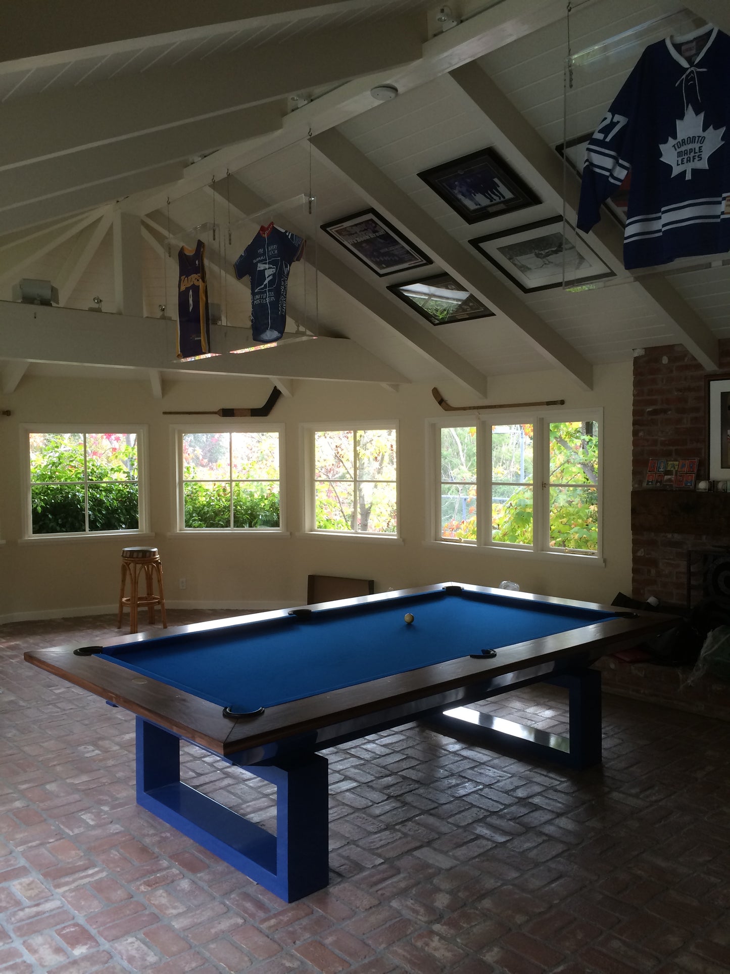 Evolution Modern Pool Table