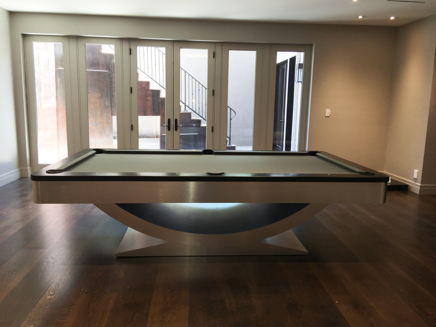 Halo Modern Pool Table Round Corners