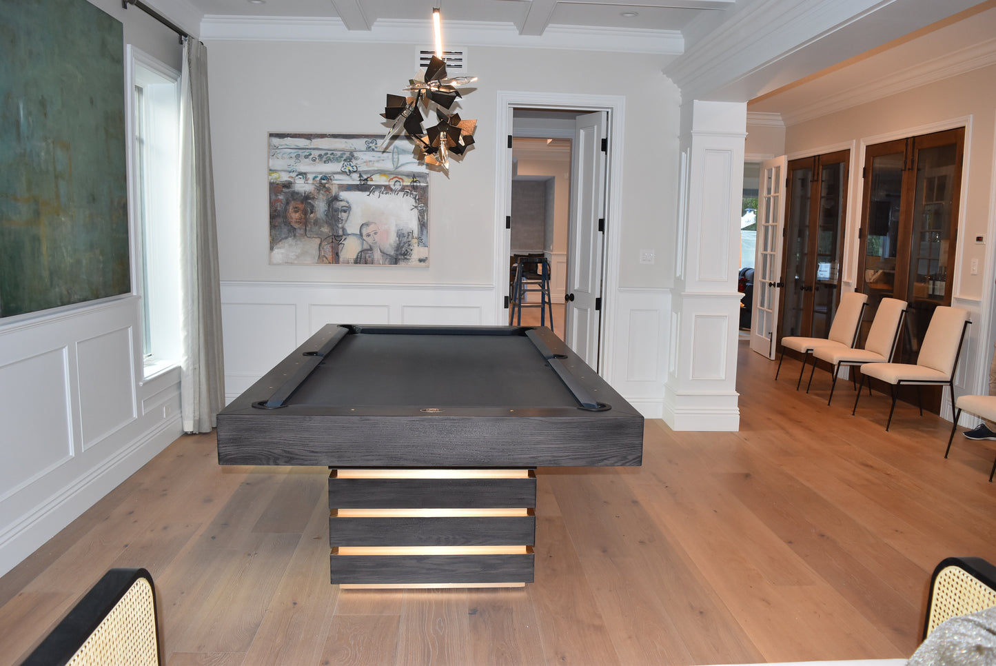 Hermosa Modern Pool Table