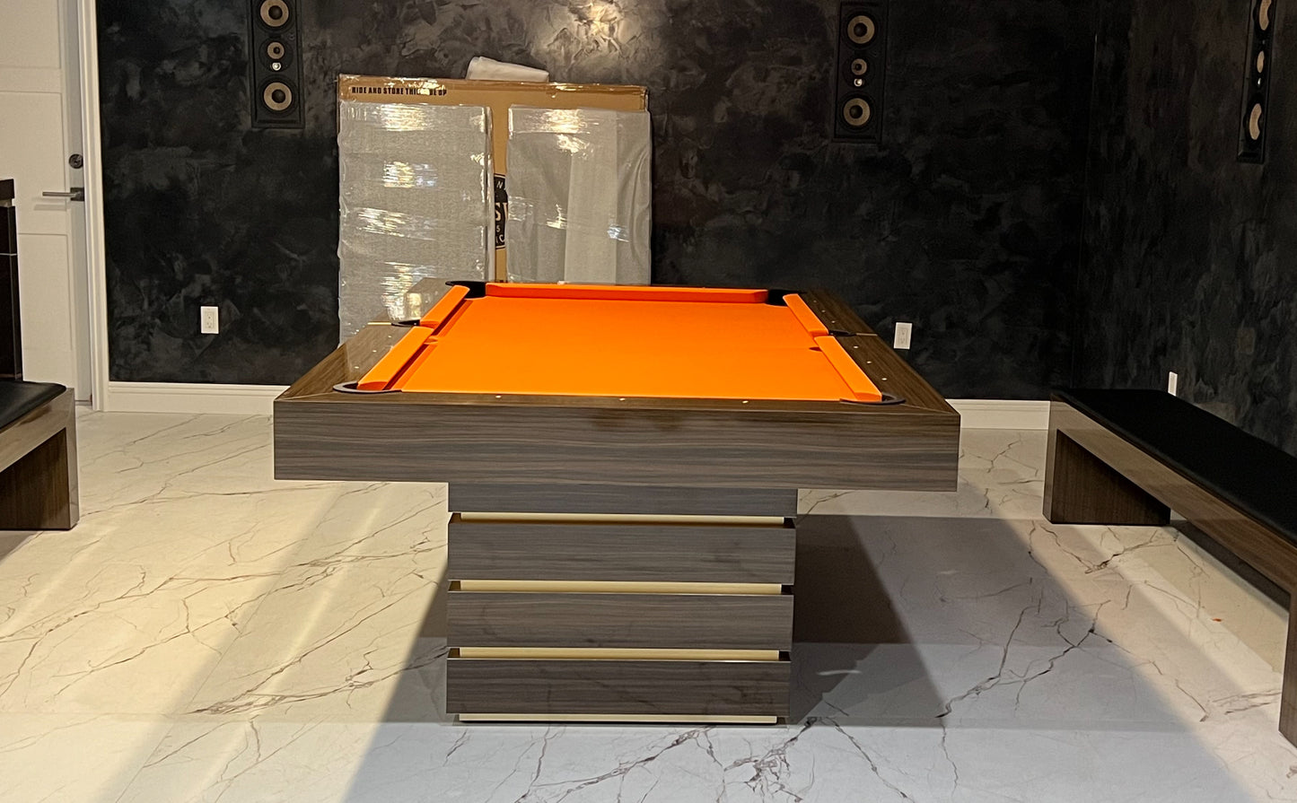 Hermosa Modern Pool Table