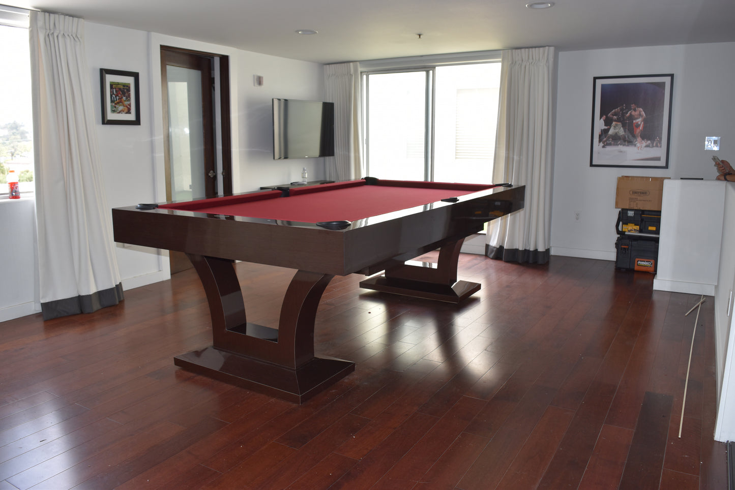 Penthouse Modern Pool Table